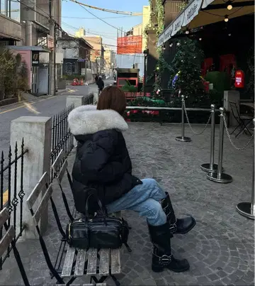 ok.soon hooded down jacket