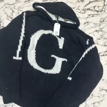 GYDA 후드 부착 니트 스웨터 블랙 화이트