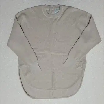 [ 새상품급 ] ANNUAL 니트 스웨터