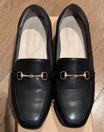 뛸 수 있는 펌프스 블랙 블랙 오리엔탈 트래픽 로퍼