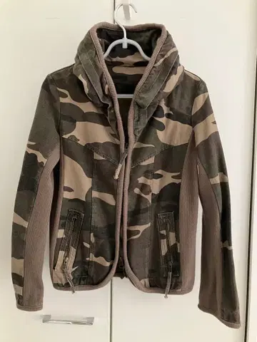 [ 새상품급 ] brush 카모플라주(카모플라쥬) 블루종 M 더블 지퍼