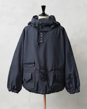 WAIPER.inc 영국군 벤틸레이션 스모크 후드티