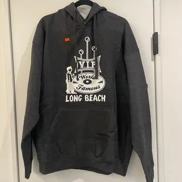 V.I.P. 월드 페이머스 롱 비치 후드티