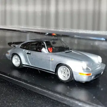 스파크, RUF CTR 1988 포르쉐, 실버 미니카 1/43