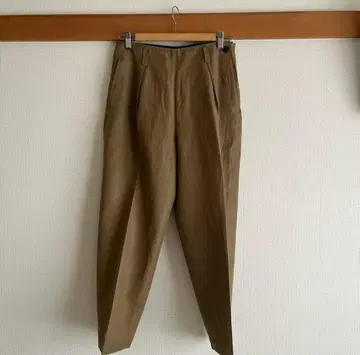 마가렛호웰의 팬츠