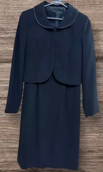 기간 한정 가격 인하 새상품급 [히로미치나카노] 예복 9호 사이즈