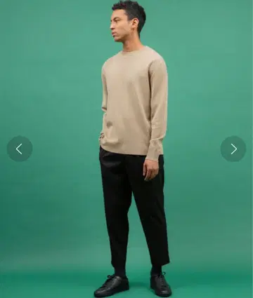 컨디션 최상! 유나이티드 도쿄 가을/겨울 풀오버 니트