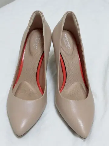 락포트 베이지 펌프스 24cm 1회 사용 새상품급