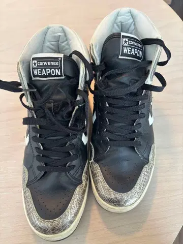 Converse Weapon 블랙/화이트/스네이크 패턴