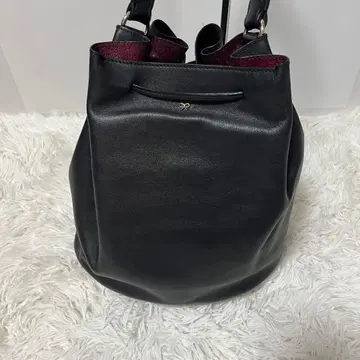 [ 정가 15만 엔 ] 안야 힌드마치 복조리 백 블랙 가죽