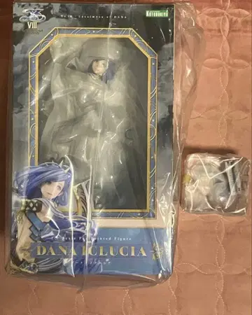 다나 이클루시아 피규어 표정 변경 부품 포함 [ 미개봉 ]