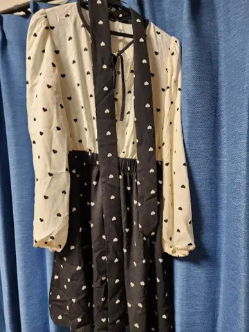 케이트 스페이드 하트 무늬 서스펜더 원피스