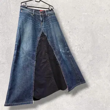 데님 x 블랙 셔츠 리메이크 스커트