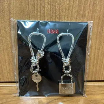 [ 미개봉 새상품 ] HANA BAD LOVE 카라비너 세트 키링