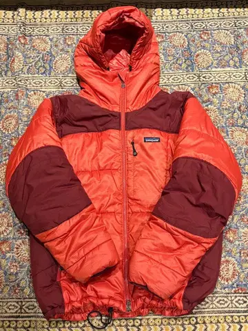 Patagonia 더스파카 빨간색