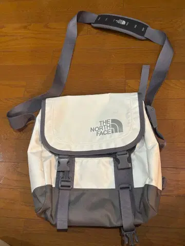 THE NORTH FACE 숄더백 화이트/그레이