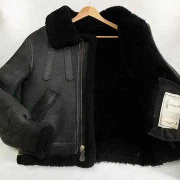 [ 새상품급 ] AVIREX B-3 플라이트 자켓 USA제 무스탕 블랙