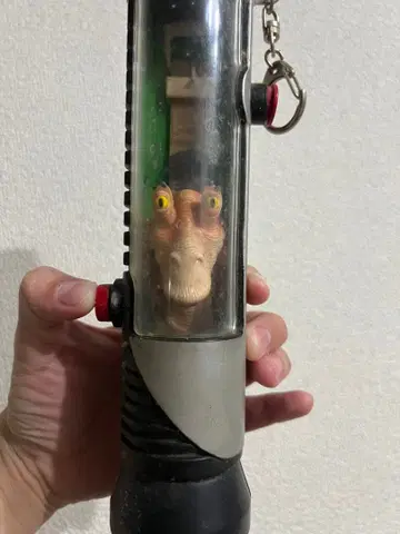 괴수 피규어 투명 케이스 포함