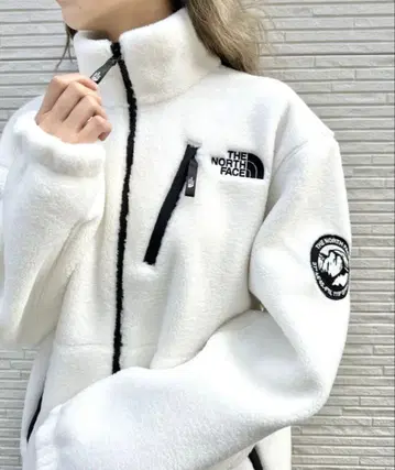 THE NORTH FACE 화이트 플리스 자켓 새상품