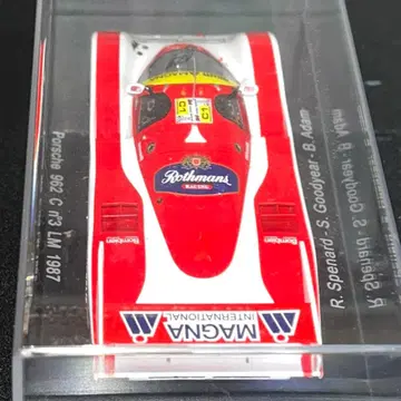 스파크, Porsche 962 C 미니카 1/43 스케일 케이스 포함