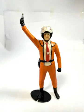 울트라맨 하야타 대원 피규어