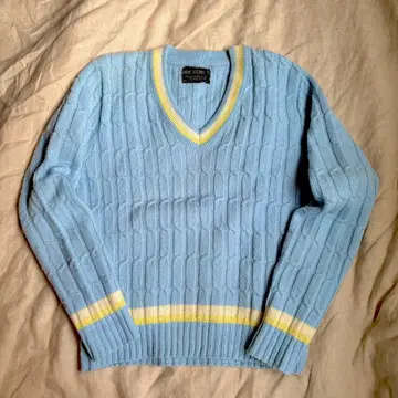 70's pine state V neck Sweater