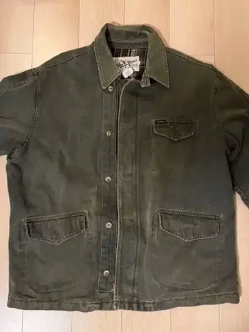 GUESS 올리브 그린 밀리터리 자켓