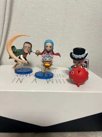 원피스 월드 컬렉터블 피규어 [ 크로커다일 ] [ 비비 ] [ 페로나 ]