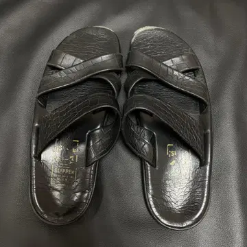 ISLAND SLIPPER PRO 악어 패턴 천연 가죽