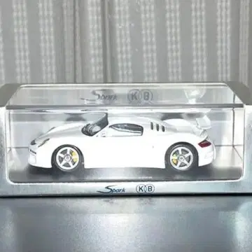 스파크, 슈퍼카 1/43 화이트 케이스 포함