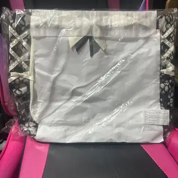 자카마트 A4 프릴 디자인 이타백 화이트