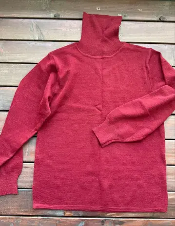 EAU DE VIE 터틀넥 스웨터