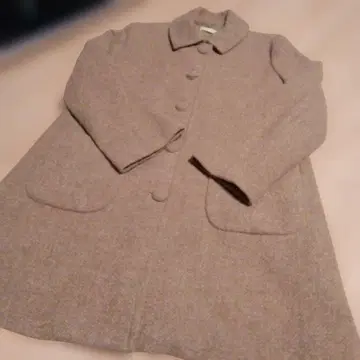 CROCODILE 베이지 롱 코트