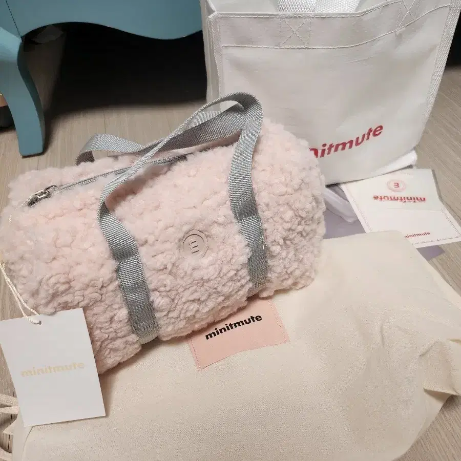 minitmute Shearing Tote Ash minitmute • Instagram photos and videos