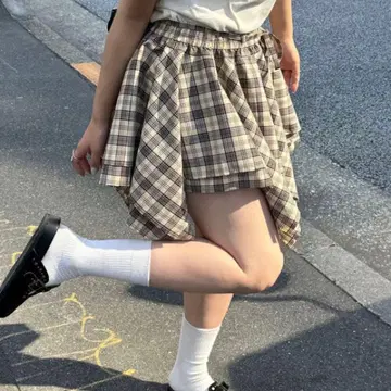 체크 무늬 미니 기장 플리츠 스커트