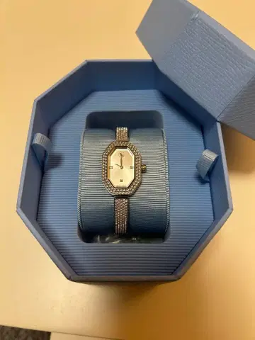 [ 미사용 새상품 ] SWAROVSKI Dextera 뱅글 워치