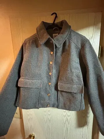 ZARA 그레이 크롭 자켓