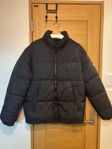 ZARA 다운 자켓 사이즈 M