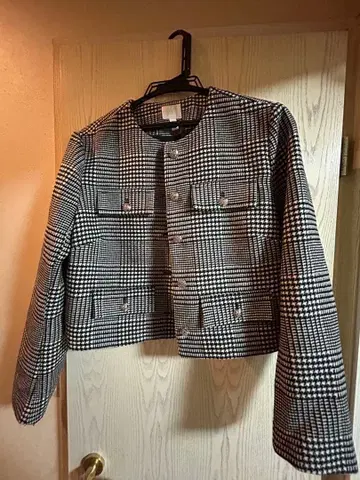 H&M 체크 무늬 테일러드 자켓
