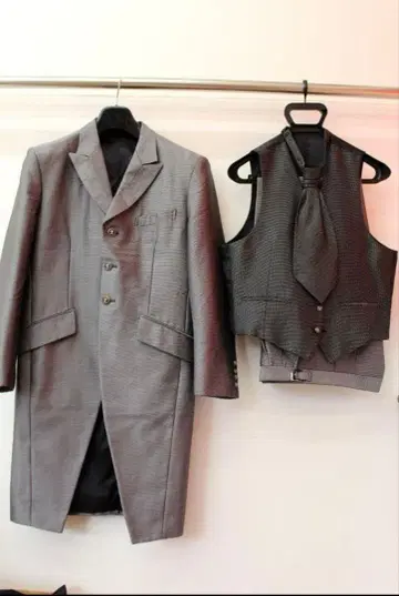 초특가 무료배송 중고 턱시도 P-629-15 AL 그레이 계열