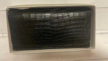 크로커다일 장지갑 센터 부분 천연 가죽 크로커다일 덮개형 새상품 무소