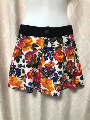 226 d.i.a 꽃무늬 미니 스커트