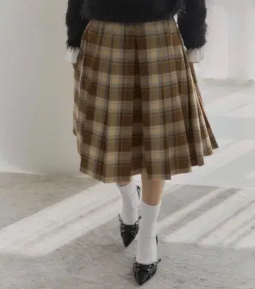 haek check pleated skirt / 체크 무늬 플리츠 스커트