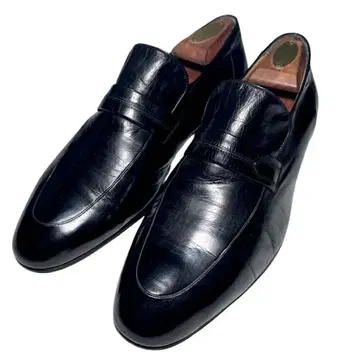 Made in Italy Black leather loafer