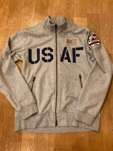 AVIREX USAF 70주년 스탠드 지퍼 맨투맨 자켓!