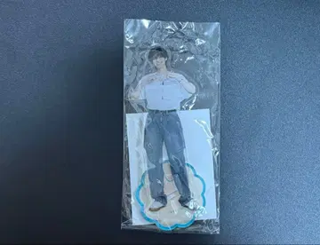 이노우치 유우 아크릴 스탠드 화이트