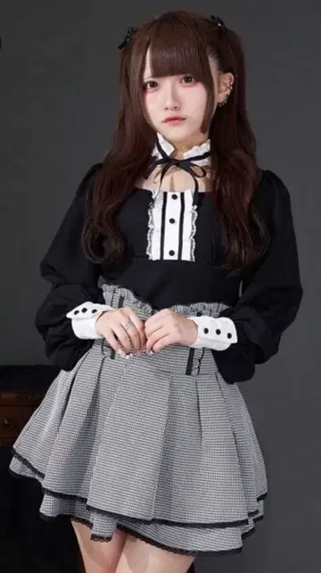 Palelfy 도리 초커 블라우스