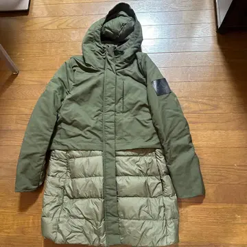 adidas 후드 부착 올리브 그린 다운 자켓