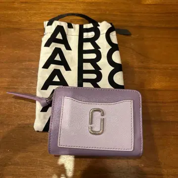 가격 인하 MARC JACOBS 접이식 지갑