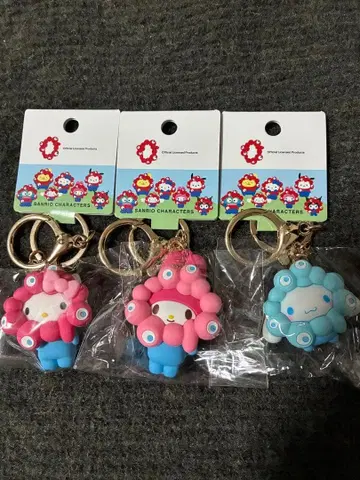 산리오 미야쿠미야쿠 입체 키링 3개 세트